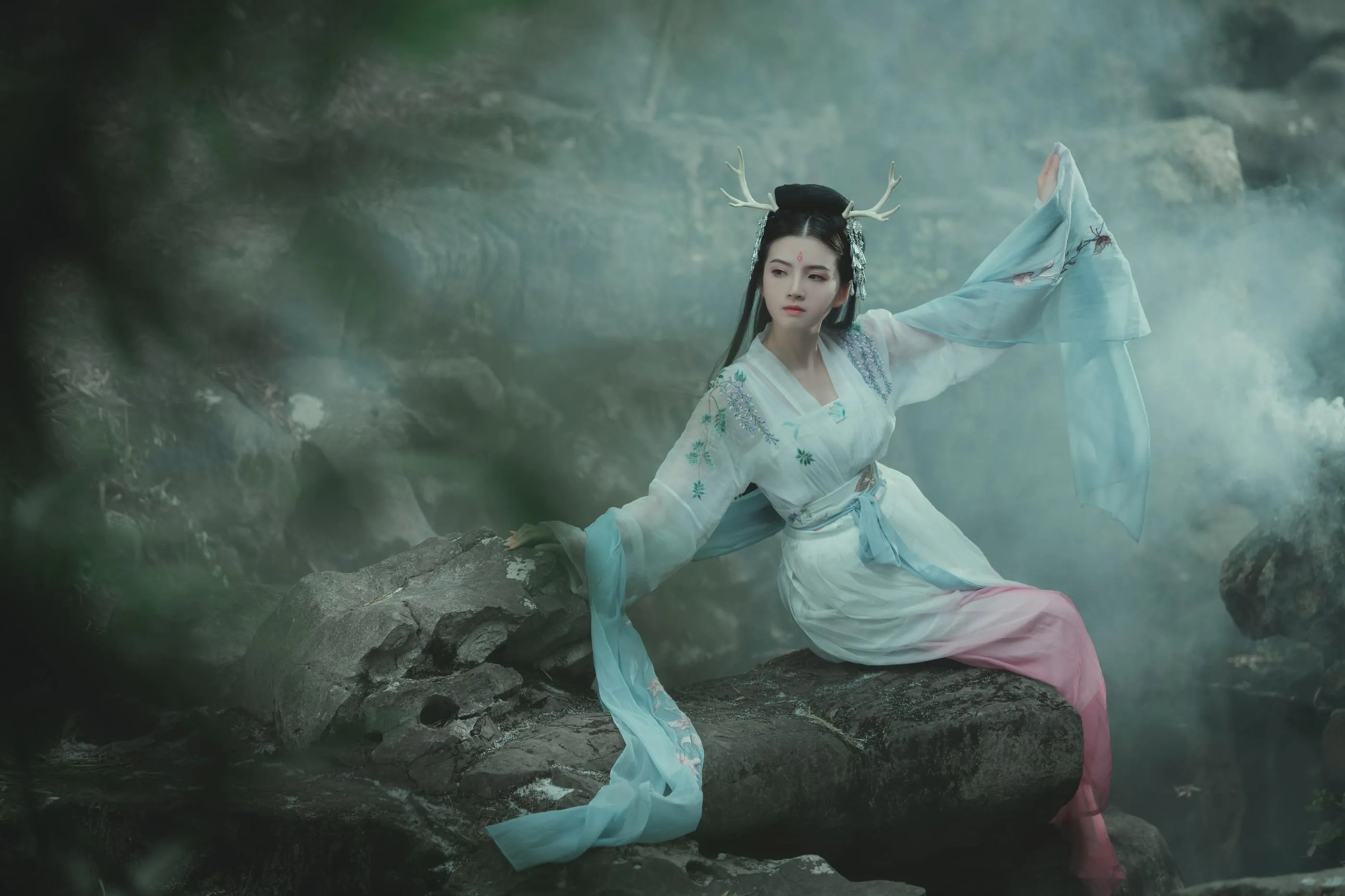 [艺图语] 2022.06.12 夫诸 Dtifa丁小妮 [20P]插图6